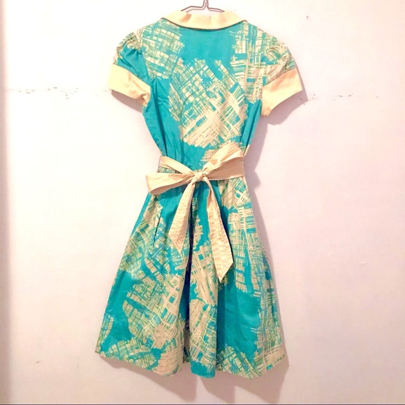 **SOLD** Vintage inspired dress with tie belt - Picture 2 of 3